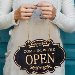 ARS® Open and Closed Sign, 11.8 x 7.9 Inch Double Sided Reversible Come in We’Re Open and Sorry We’Re Closed Sign Store Hanging Sign for Business Door Restaurant Club Cafe Hotel - Image 5